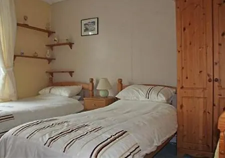 Hotel Drakewalls 3*